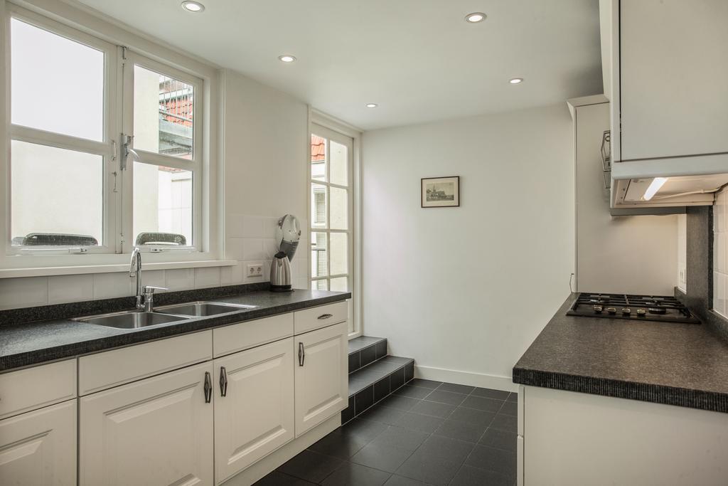 Stayci Serviced Apartments Noordeinde Haag Eksteriør bilde