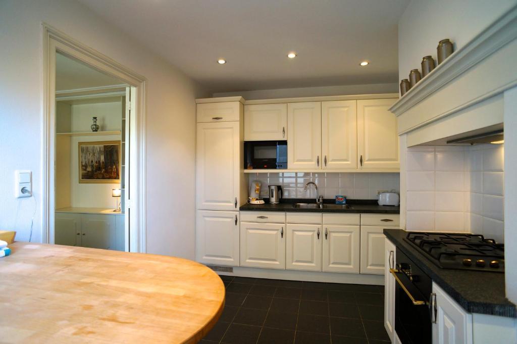 Stayci Serviced Apartments Noordeinde Haag Rom bilde