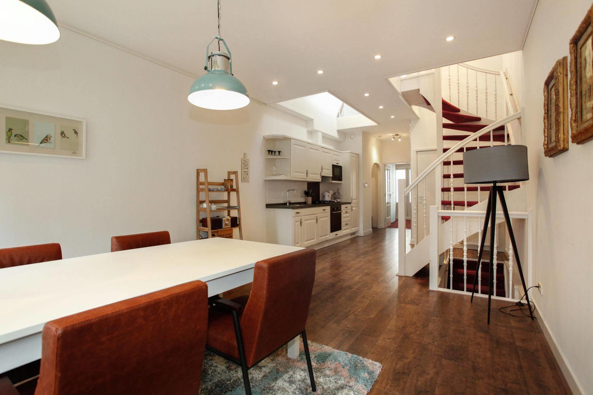 Stayci Serviced Apartments Noordeinde Haag Eksteriør bilde