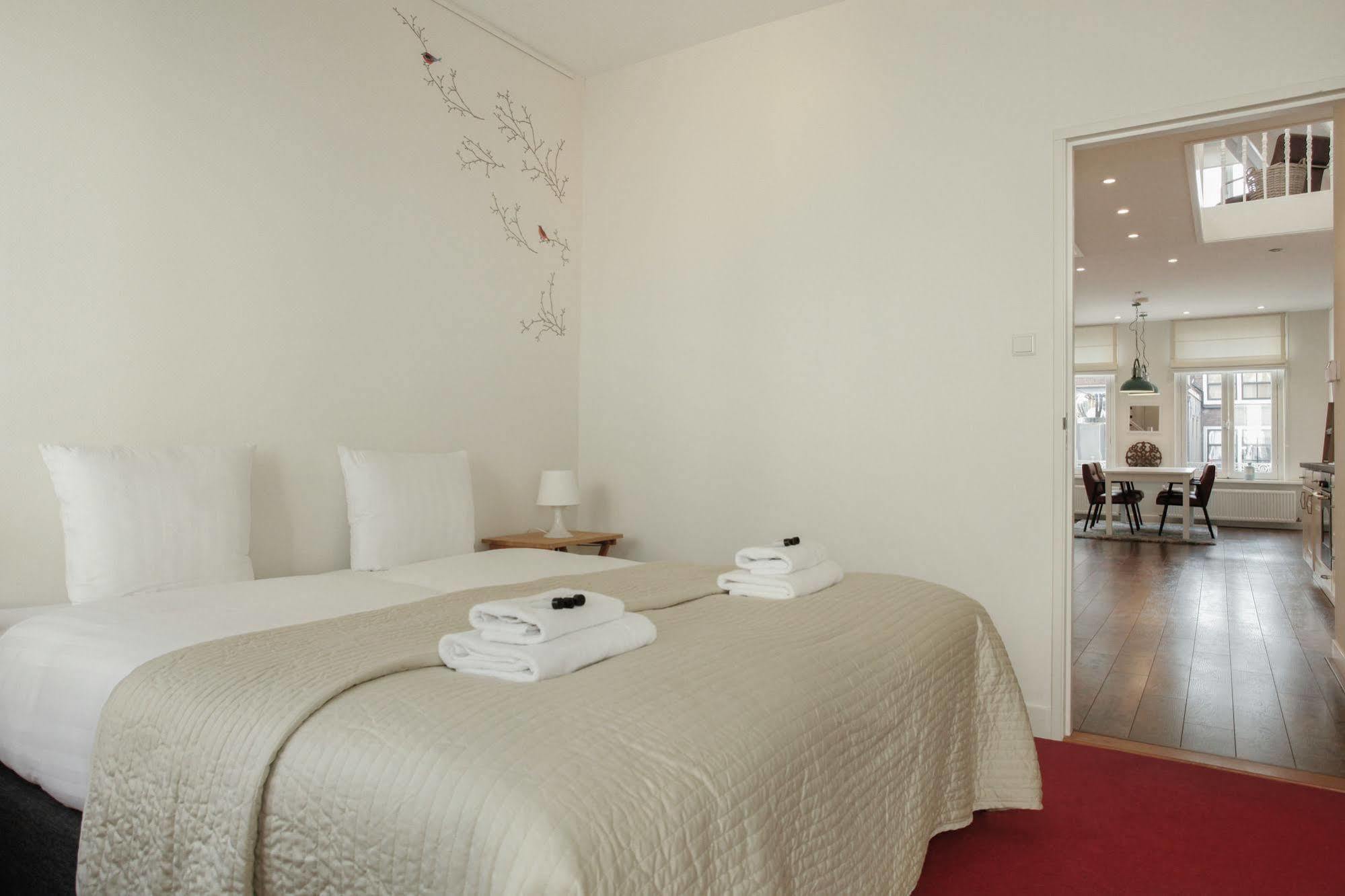 Stayci Serviced Apartments Noordeinde Haag Eksteriør bilde