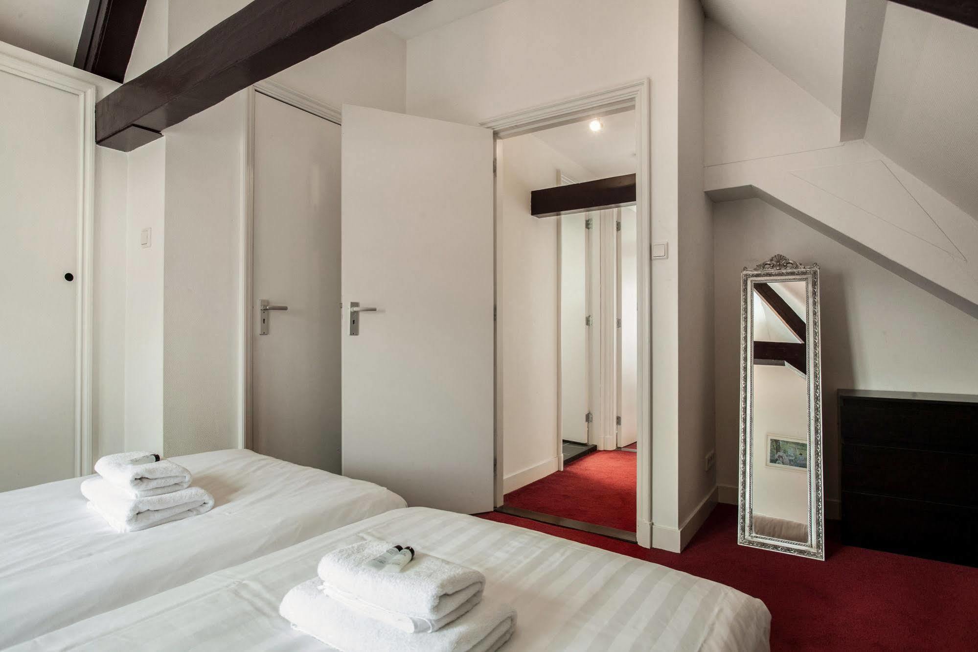 Stayci Serviced Apartments Noordeinde Haag Eksteriør bilde