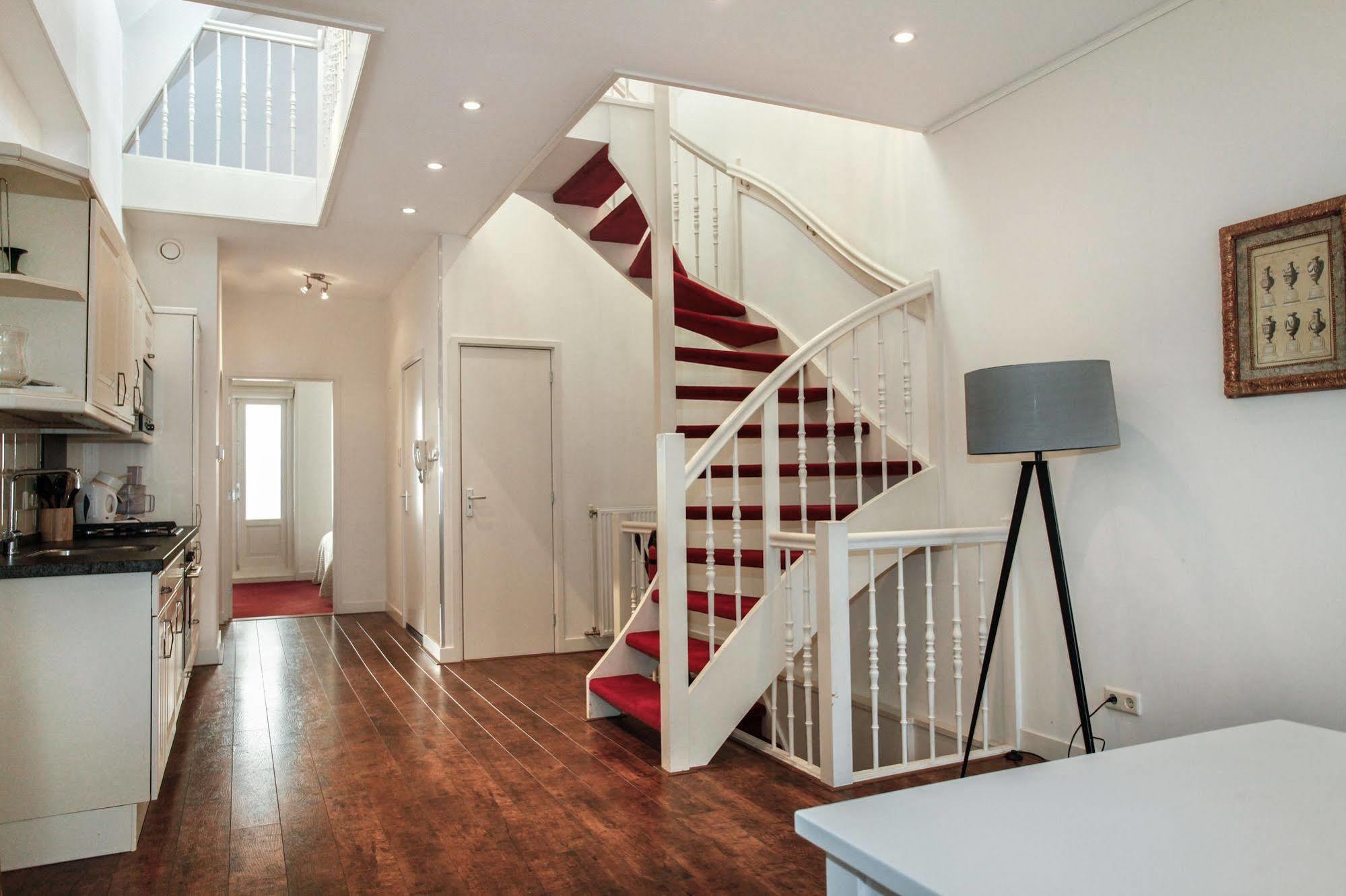 Stayci Serviced Apartments Noordeinde Haag Eksteriør bilde